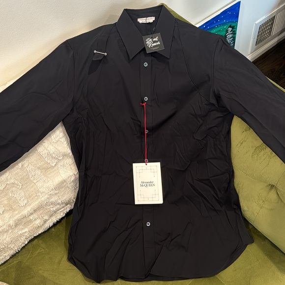 Alexander McQueen Men’s Buckle Detailed Harness Buttoned Shirt - NWT Size 16.5 - Picture 3 of 5